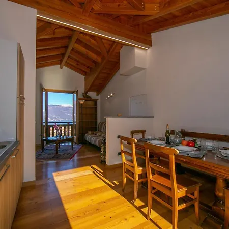 Il Blu Loft With Pool Castelveccana
